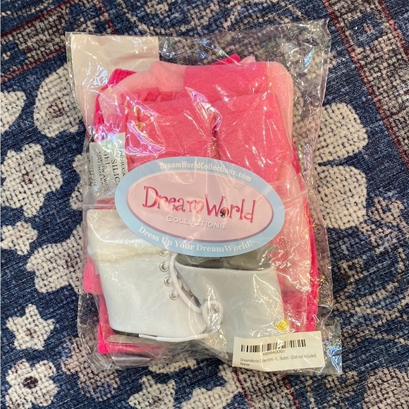 Dream World 18in Doll Clothes - Picture 3 of 3